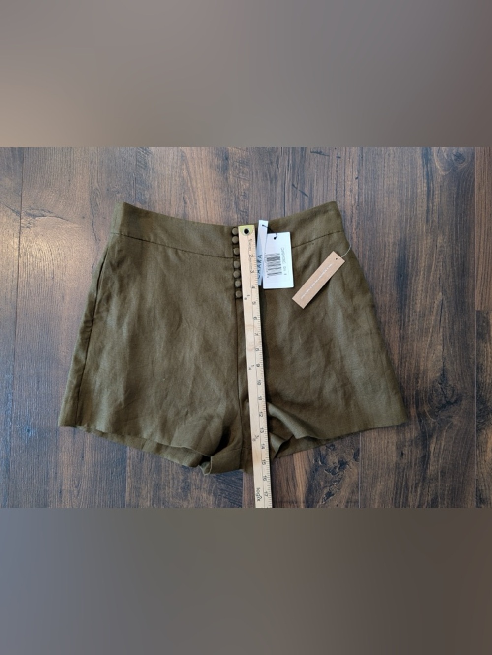 CAARA Women’s Kathrin Linen Short Olive NWT Size 8 - Picture 9 of 10